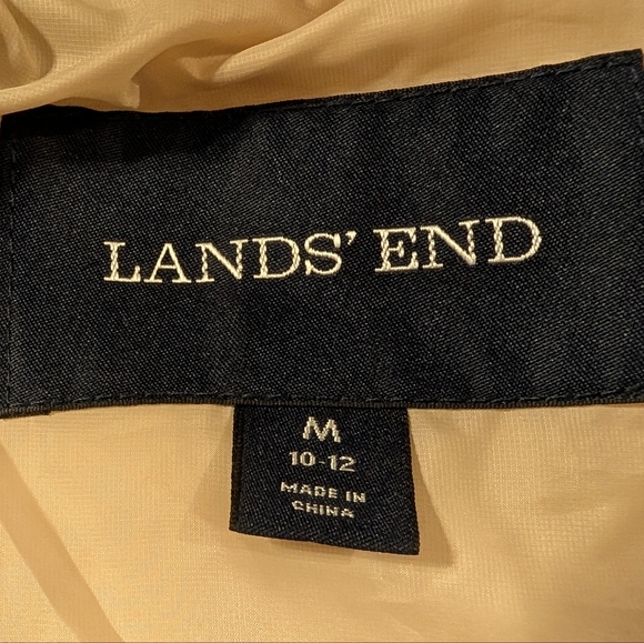 Lands End Women’s Quilted Floral PrimaLoft Jacket Size Medium - Picture 3 of 10